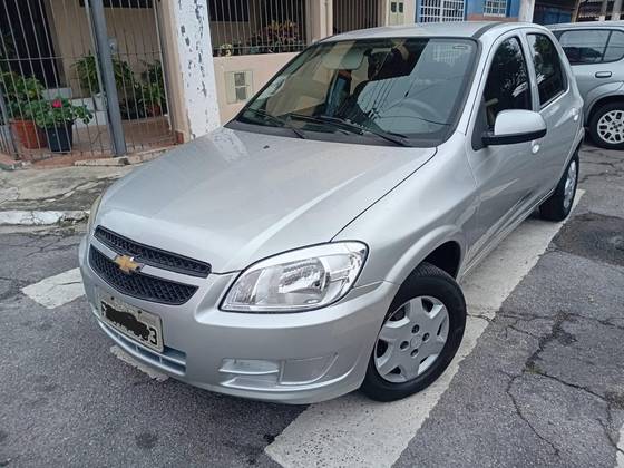 CHEVROLET CELTA 1.0 MPFI LT 8V FLEX 4P MANUAL CHEVROLET CELTA 1.0 MPFI LT 8V FLEX 4P MANUAL